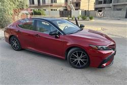 تۆیۆتا کامری